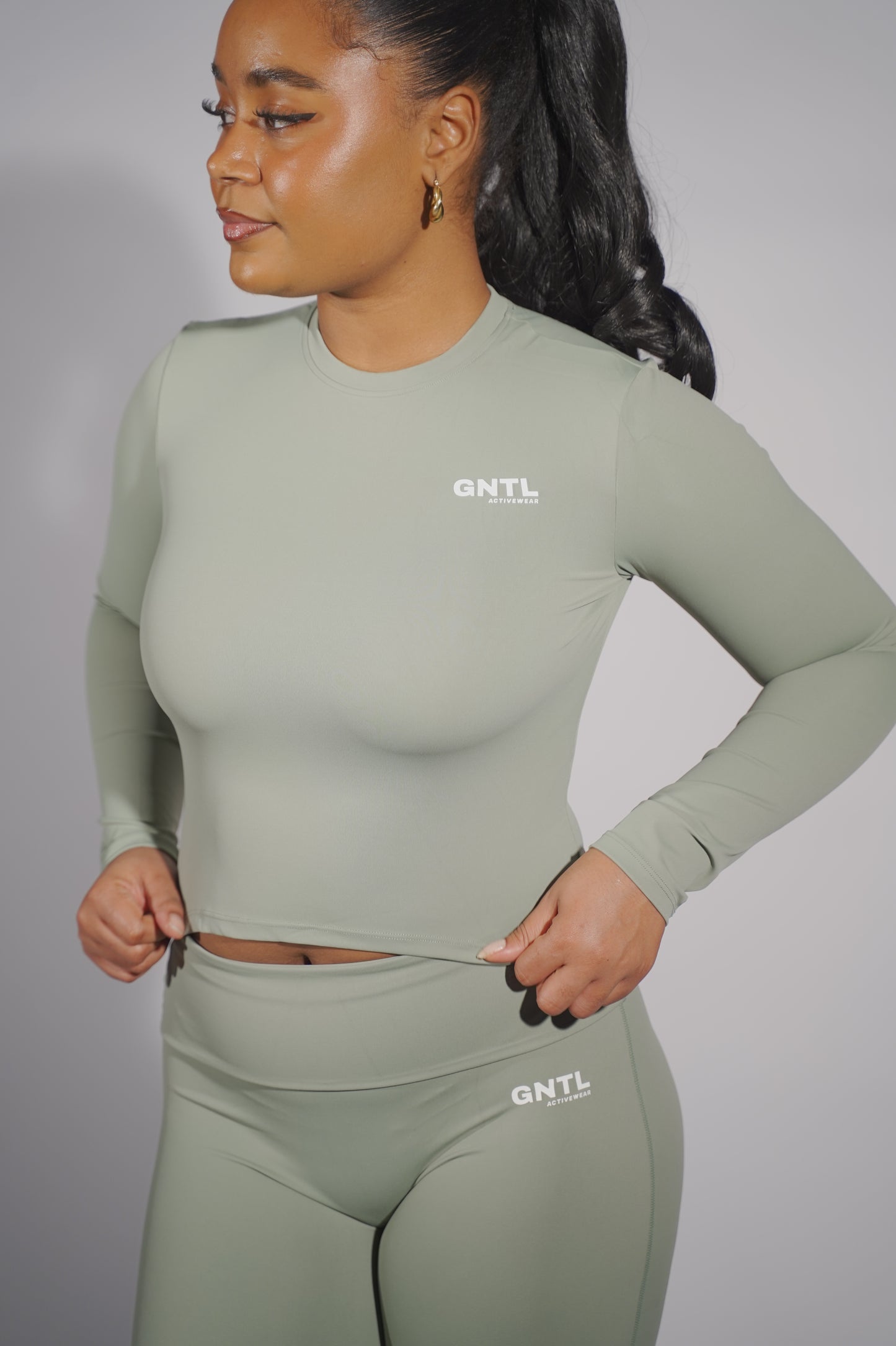 Sage Seamless Long Sleeve Flared Set