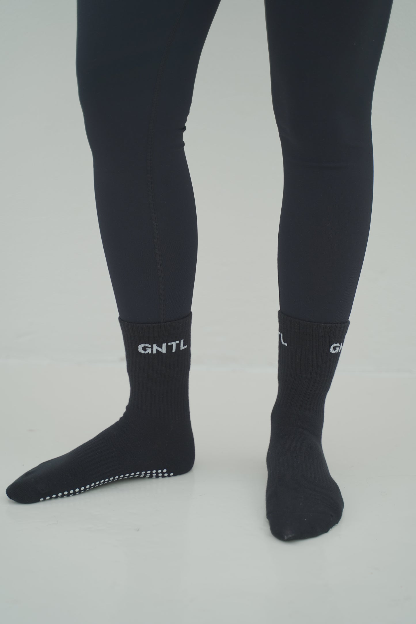 GNTL Dot Pilates Socks