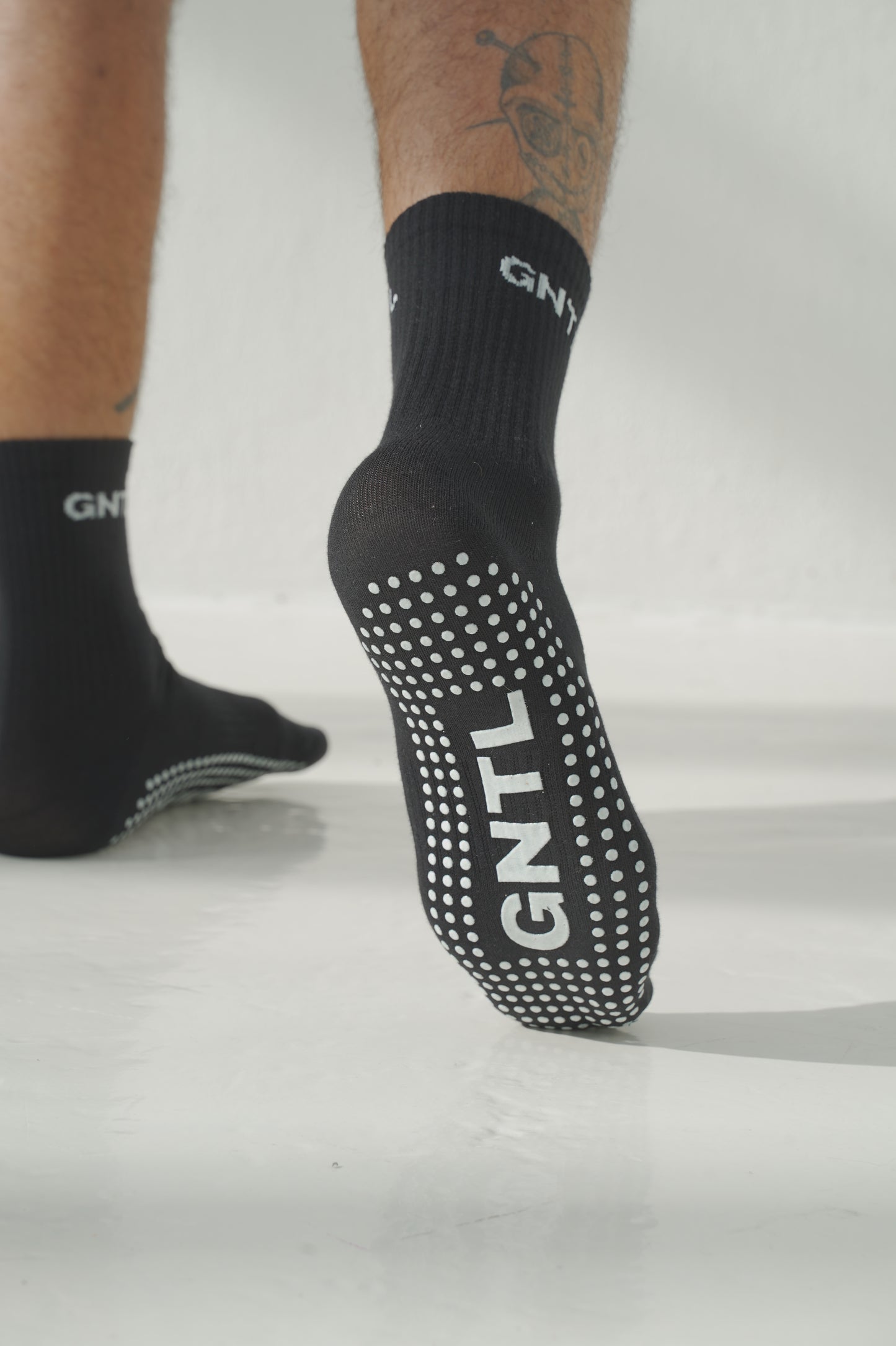 GNTL Dot Pilates Socks